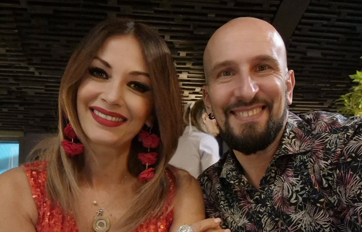 Anca Țurcașiu și Călin Șerban, blocați în Thailanda din cauza conflictului izbucnit în Iran. „Situația este foarte gravă. Nu zboră nimic spre Doha”