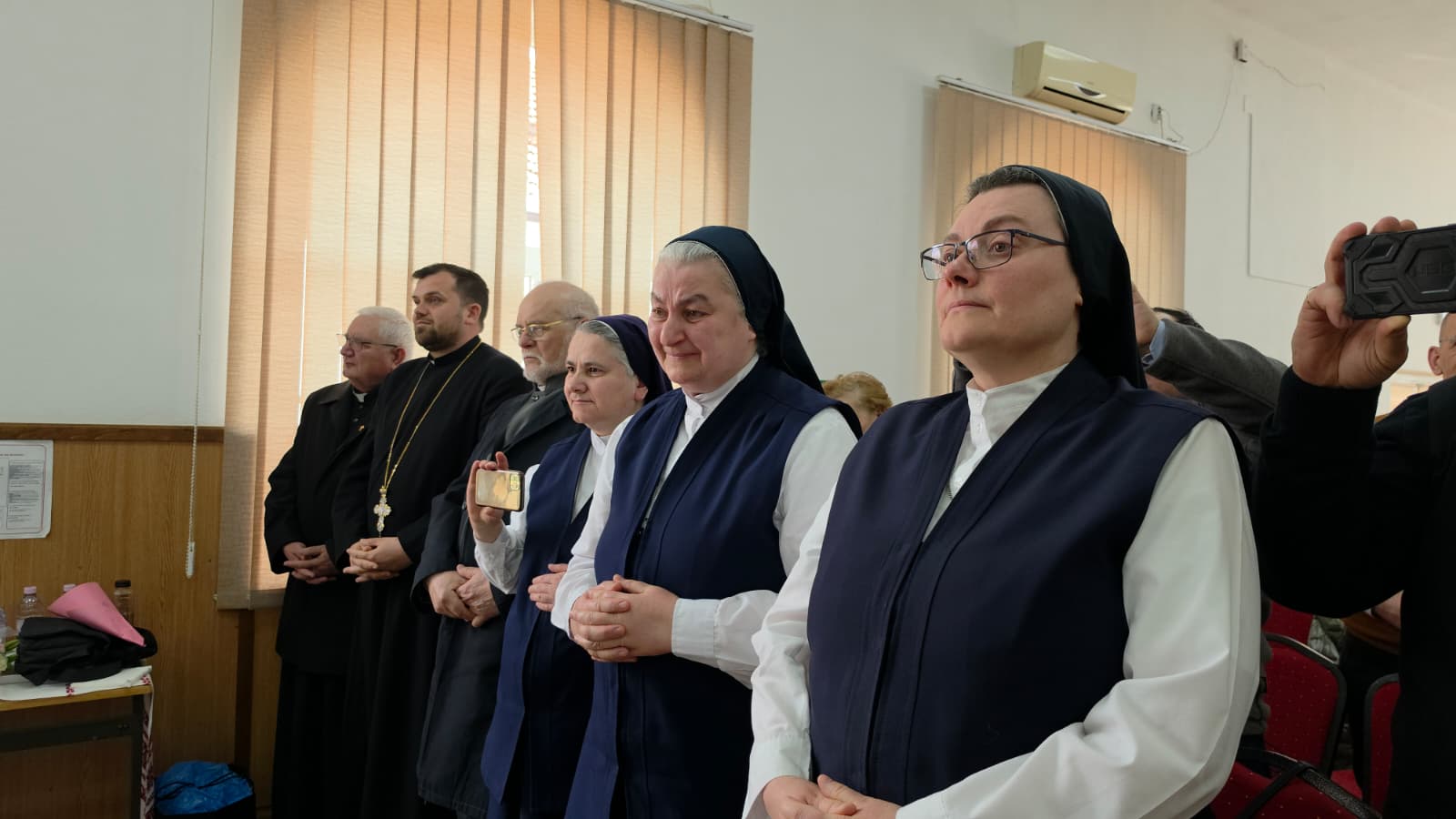 Povestea surorii Emilia, mamă pentru 600 de copii timp de peste un sfert de secol: „Binele nu face gălăgie”