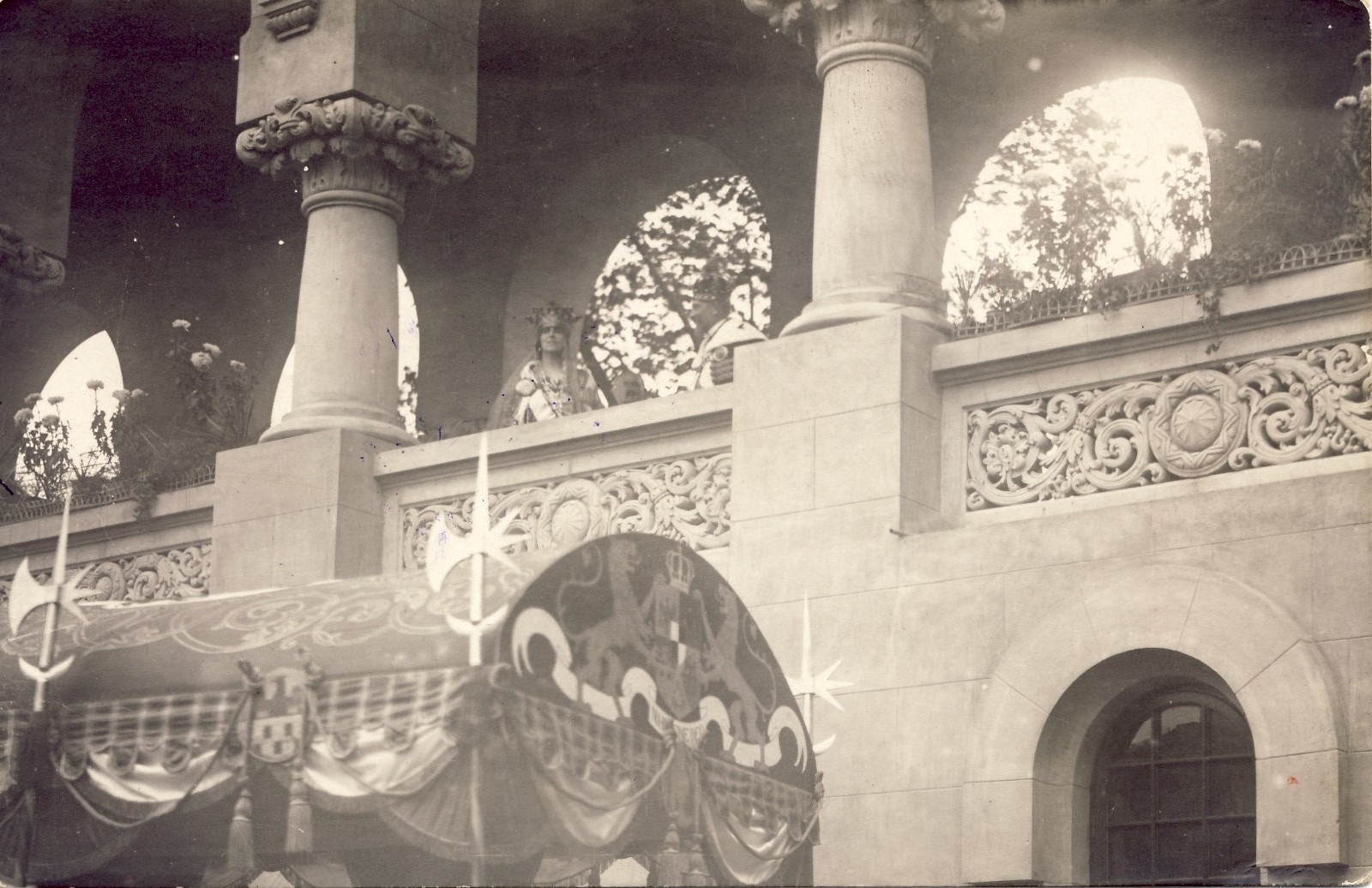 REPORTAJ/ Încoronarea din 1922 a Regelui Ferdinand și Reginei Maria, momentul în care lumea a privit spre România. Iată cât de fastuos a fost | DETALII și IMAGINI DOCUMENT