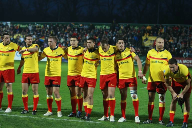 ”Stejarii” le dau clasă fotbaliștilor la echipamentul de joc / GALERIE FOTO