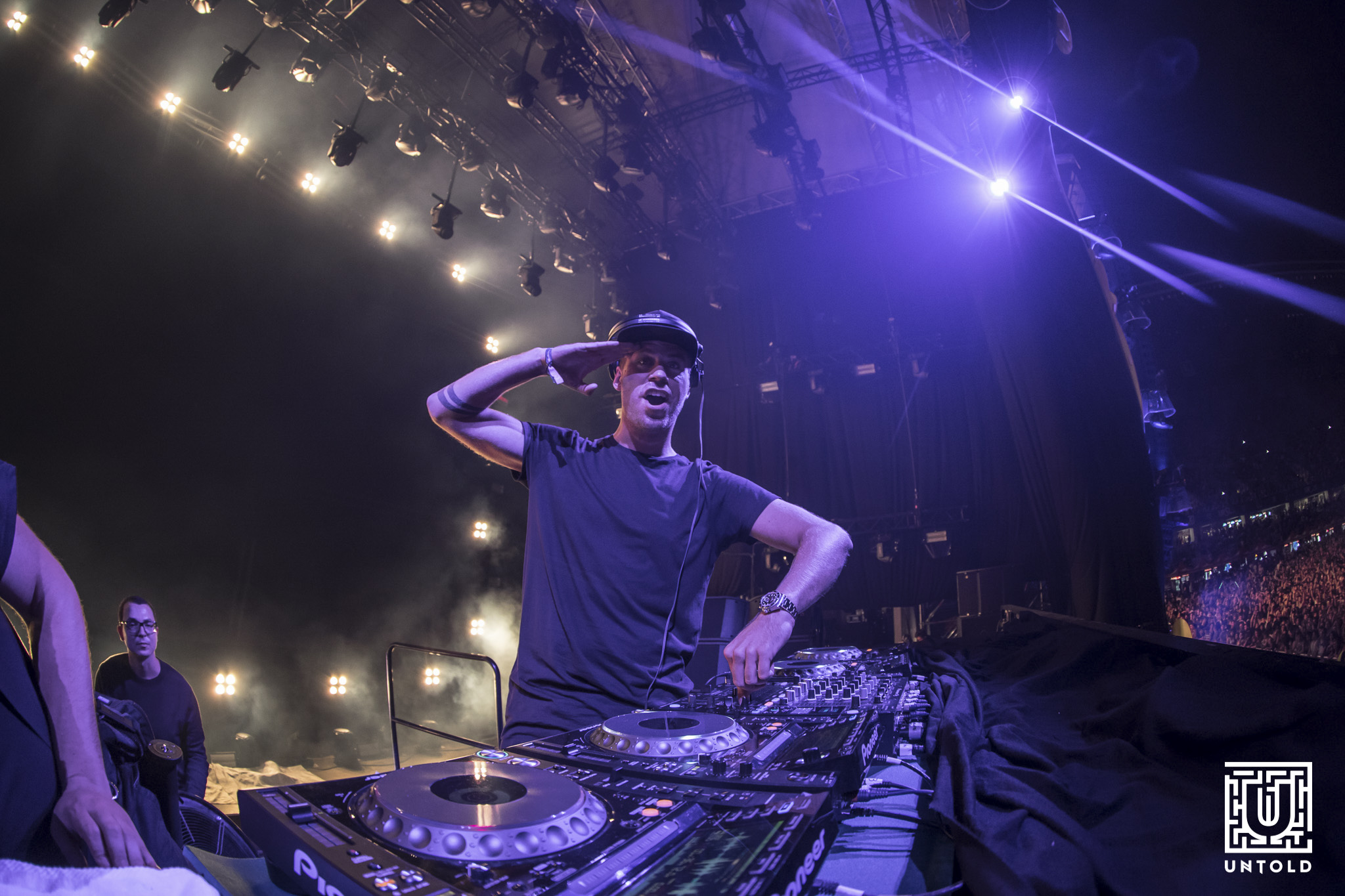 Untold 2016 | Veteranii de la Scooter și «tricolorul» Hardwell au «rupt» scena în a doua zi de festival