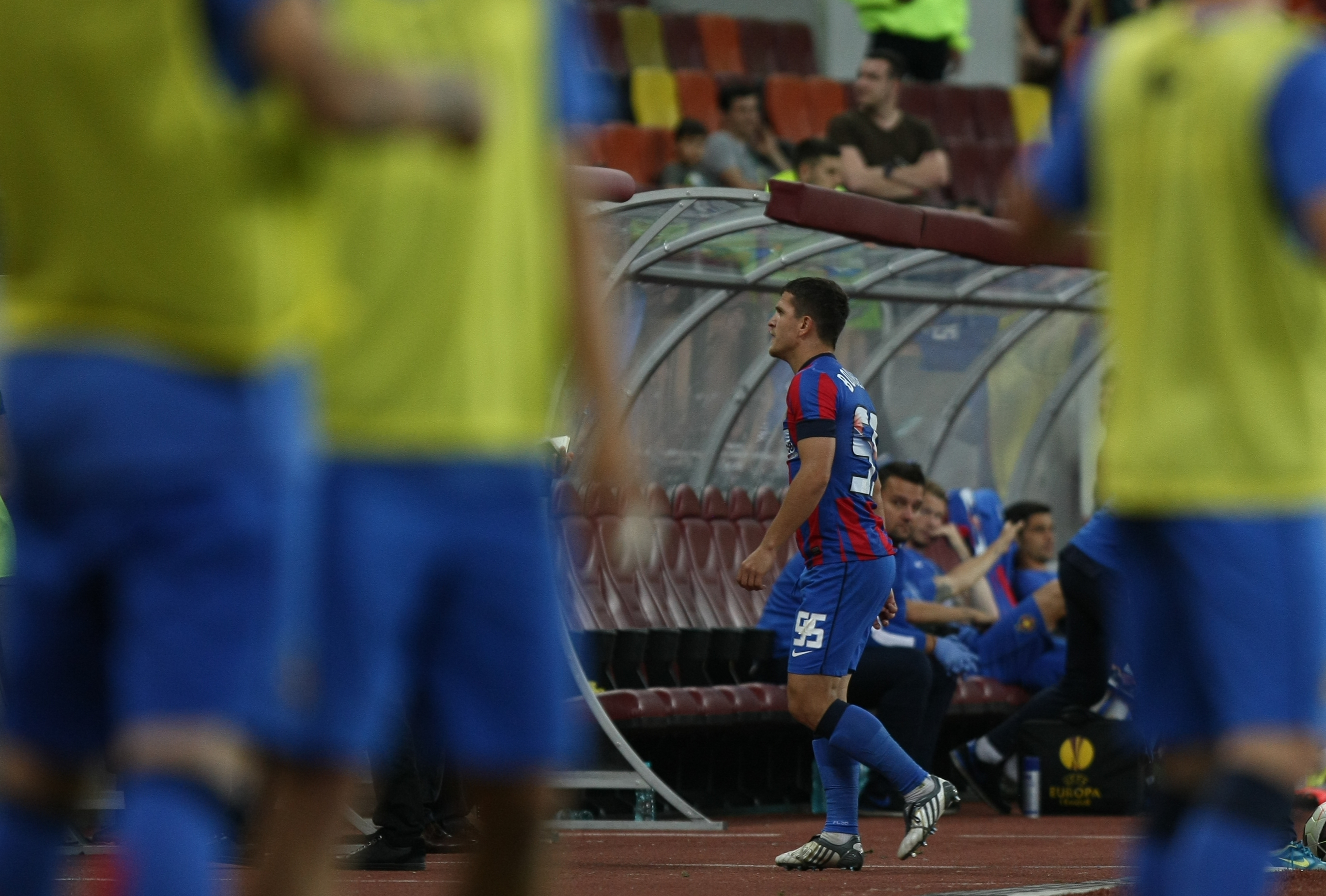ASTRA - ASA 3-1 şi STEAUA - FC BOTOŞANI 2-0. Rocada mare / VIDEO