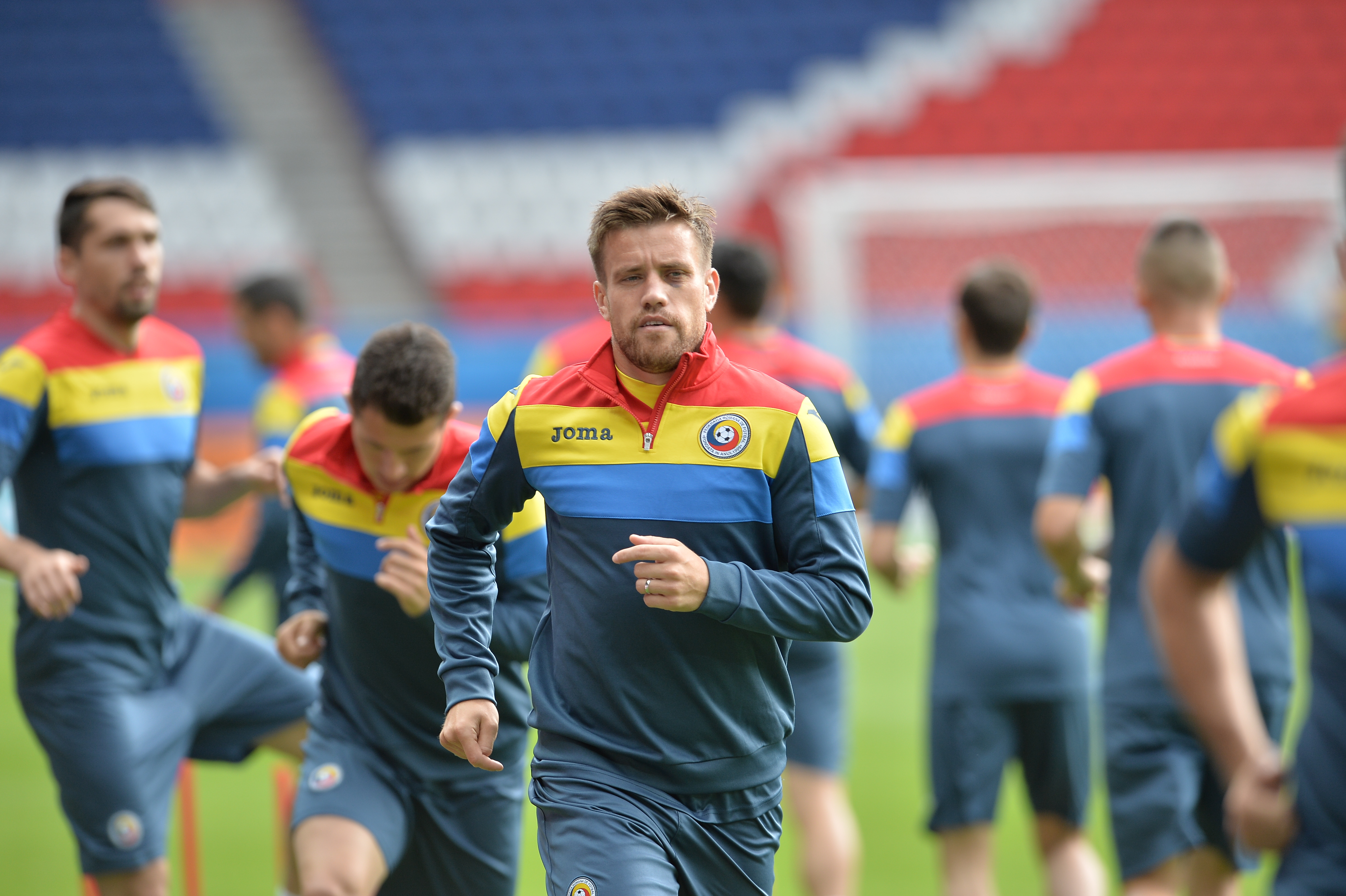 România - Elveția 1-1. Leșin după pauză! Stancu a deschis scorul din penalty, Mehmedi e egalat. Ne-am calificat la decisivul cu Albania!/ BLOG&FOTO&VIDEO