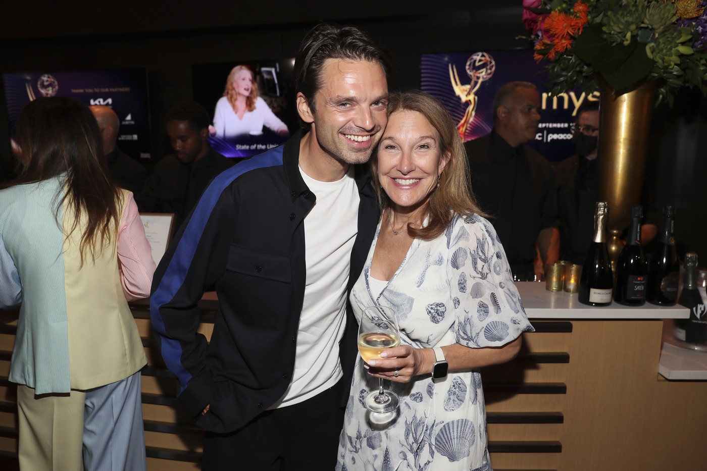 Cine este mama lui Sebastian Stan. Georgeta Orlovschi a divorțat în 1984, după Revoluție s-a mutat în America și s-a recăsătorit cu Anthony Fruhauf