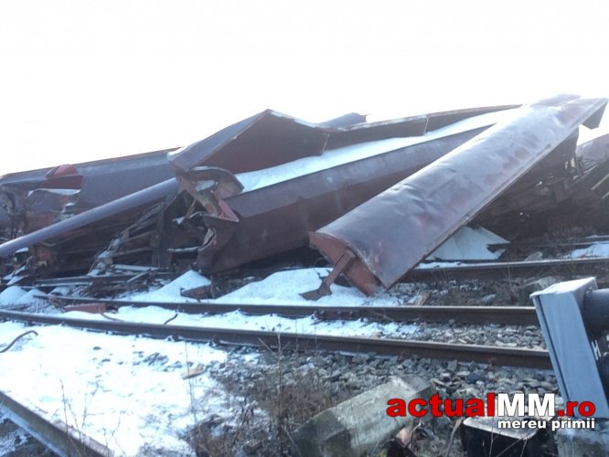 Tren deraiat! Circulaţia feroviară este blocată între Jibou şi Dej
