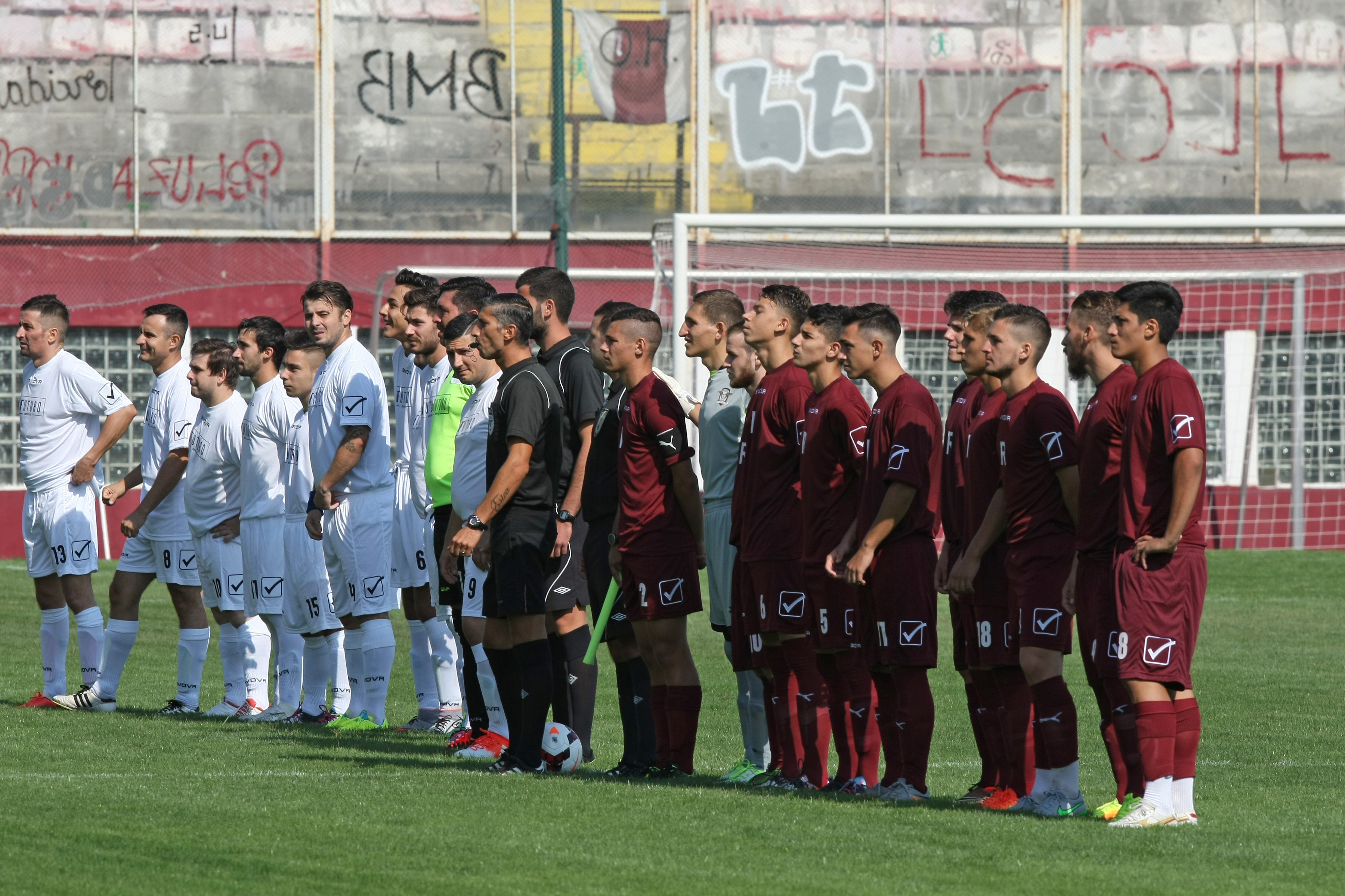 Meciul AFC Rapid - ASSC Rapid, din Liga V, întârziat cu un sfert de oră: s-a defectat imprimanta care tipărea biletele! Scor categoric: 5-0 | FOTO