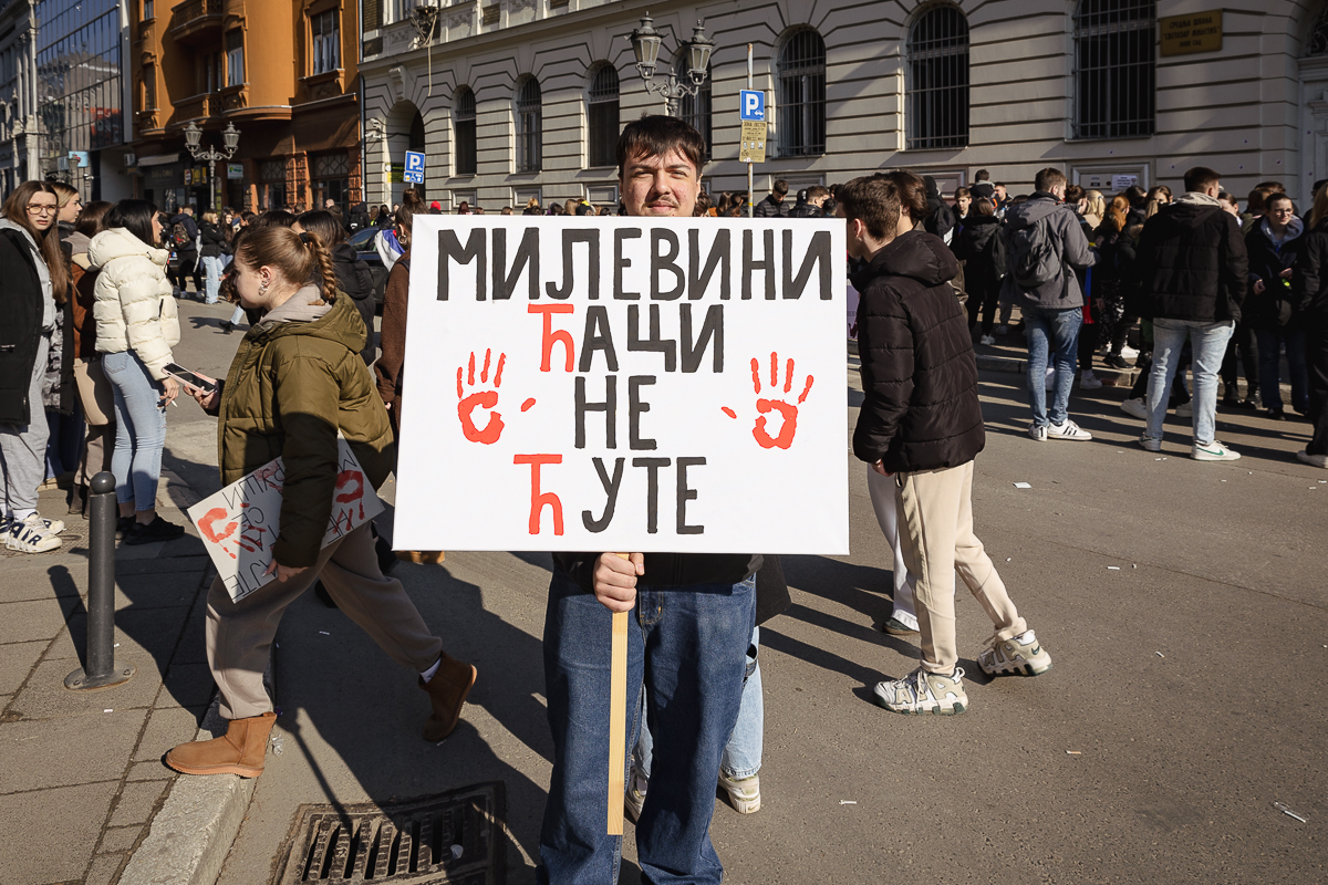 Culisele protestelor studențești care zguduie Serbia: „Sexul e mișto, dar ai încercat să i-o tragi sistemului?”