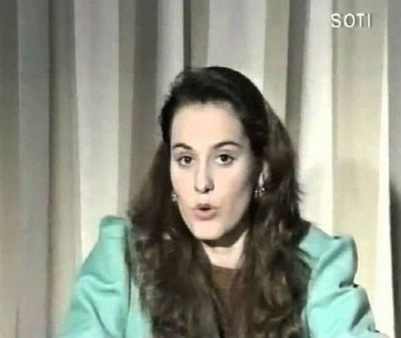 Imagini rare cu Andreea Esca la debutul în televiziune. Confesiuni despre începuturi și culisele unei cariere legendare: „La 19 ani nu aveam nicio emoție”