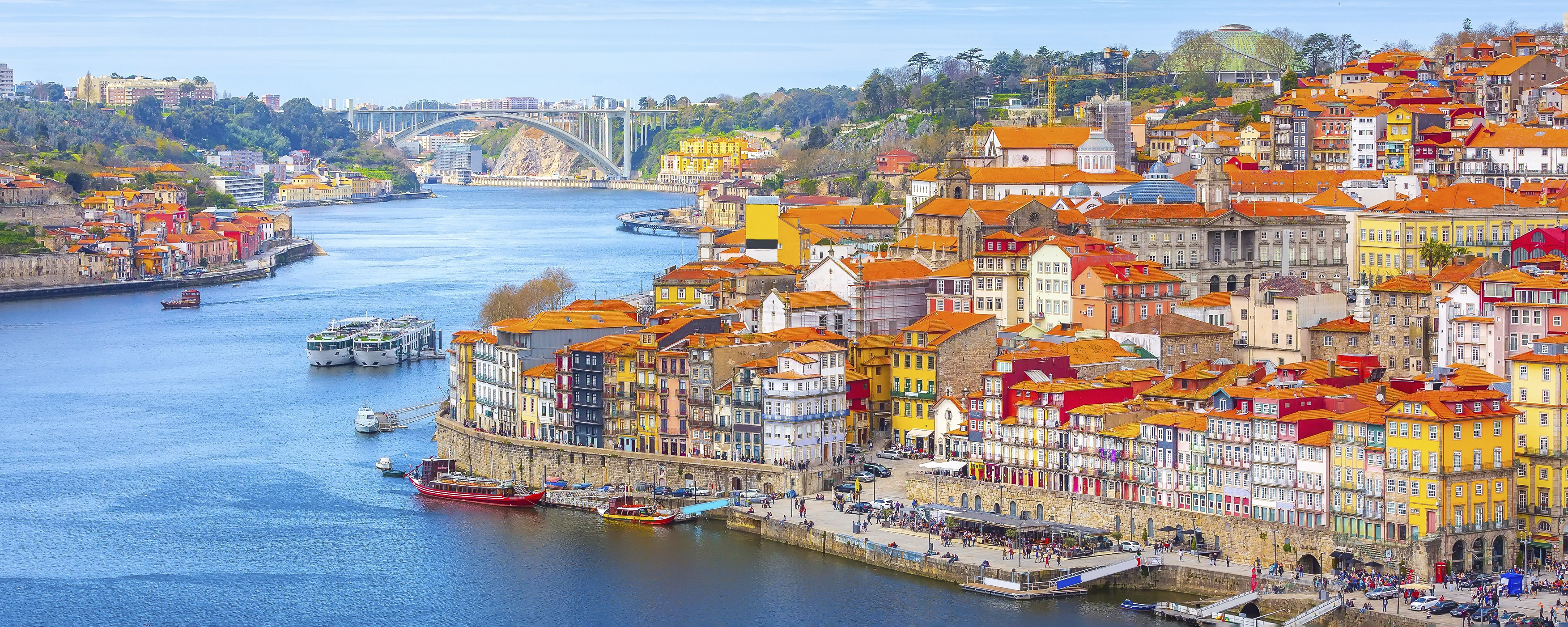 Porto, destinația perfectă pentru un city break în Portugalia