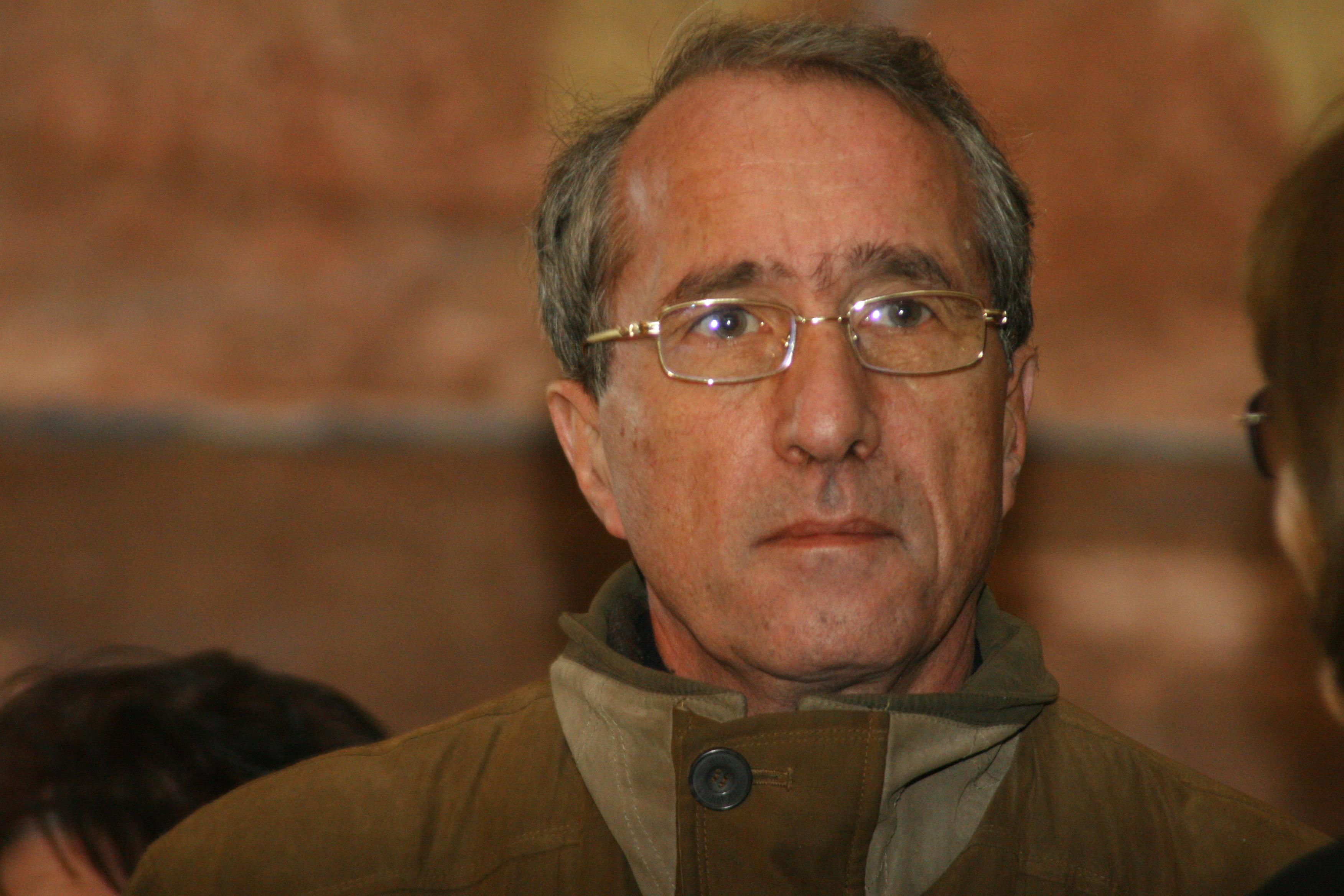 Cât costă tratamentul lui Valentin Ceaușescu și de ce nu vrea statul să-l ajute. I-a recidivat boala și nu are bani pentru injecții