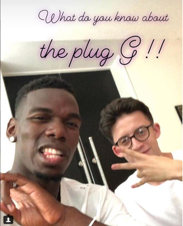 Un puști de 17 ani îi îmbracă pe unii dintre cei mai importanți fotbaliști ai lumii. Printre clienții lui se numără Mesut Ozil, Paul Pogba, Kevin de Bruyne sau Dele Alli