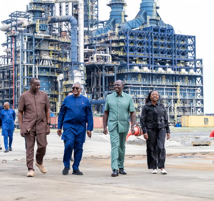 Future plans include linking production to Dangote’s proposed 700,000-barrel-per-day refinery in Lamu via a new pipeline. (Image: x.com/WilliamsRuto)