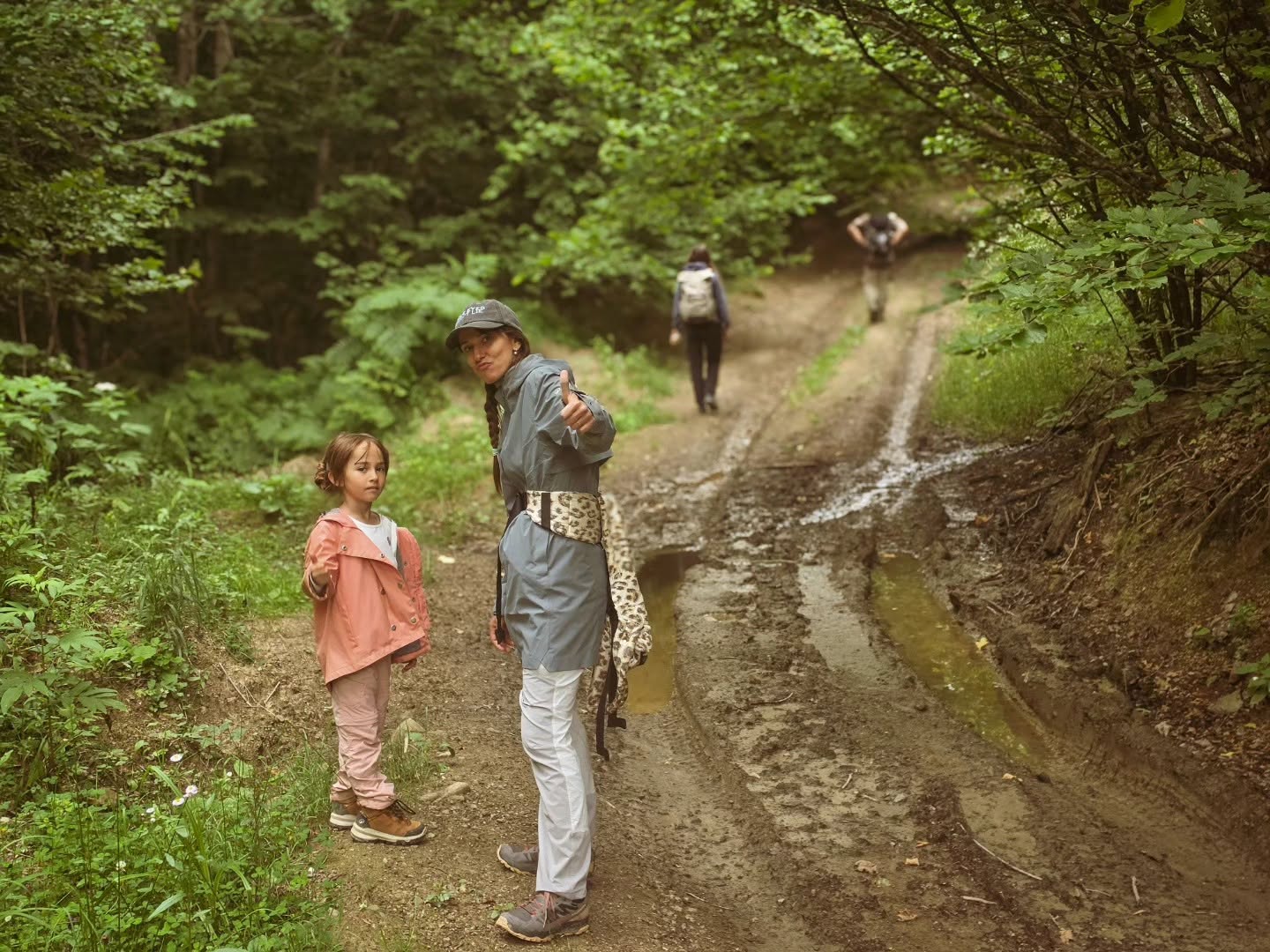 Imagini cu Dana Rogoz și soțul ei, pe munte. Cum au ales aceștia să aniverseze cei 14 ani de căsnicie. „Am avut parte și de o surpriză”