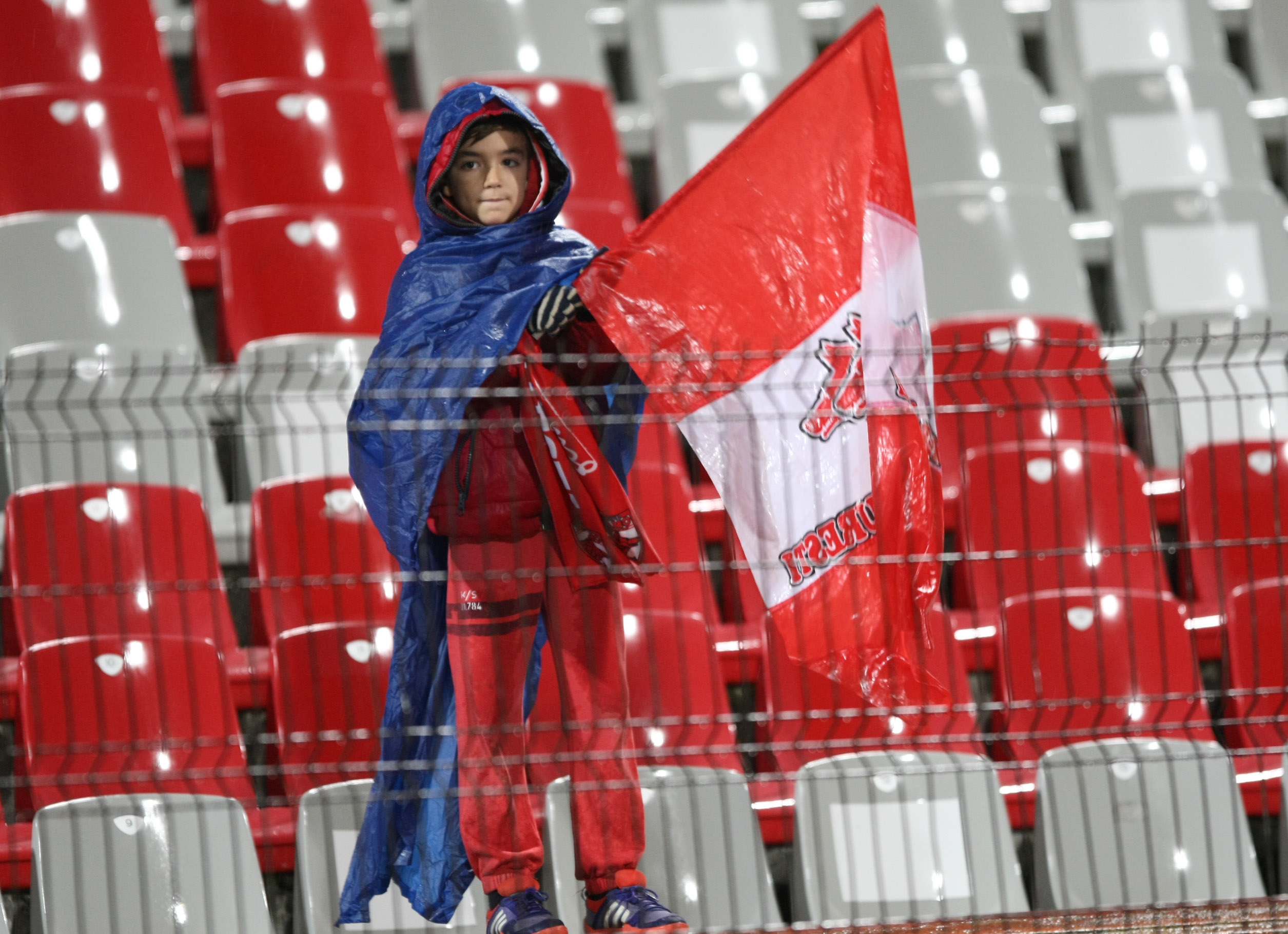 Dinamo - Steaua 3-1. "Câinii" au făcut legea pe teren și au câștigat după patru ani în faţa marii rivale / FOTO