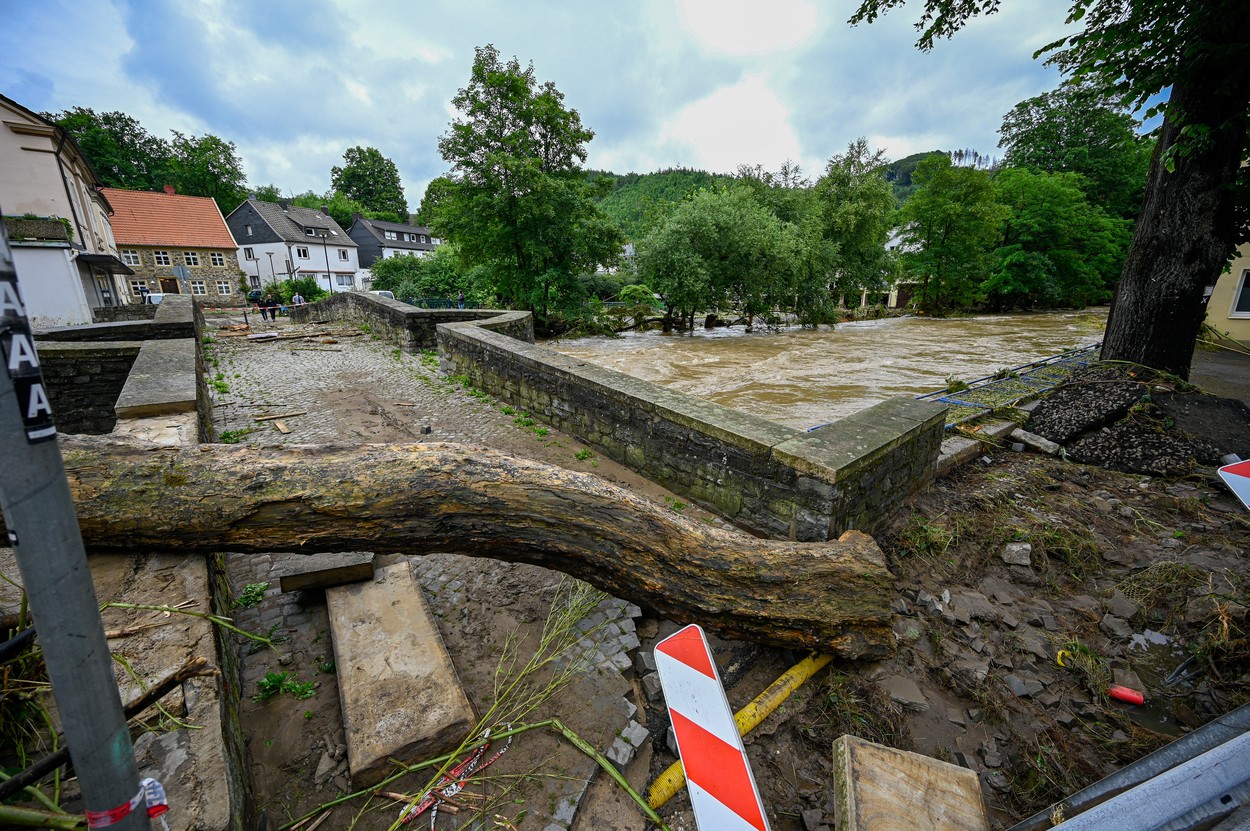 Inundații catastrofale în Germania. Aproape 60 de oameni au murit, 70 sunt dați dispăruți