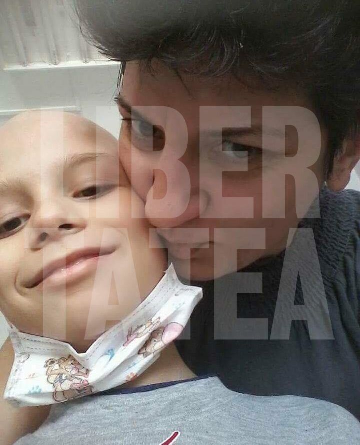 REPORTAJ/ Drama unei familii din Buzău: O mamă și mezinul ei, diagnosticați cu cancer. "Lumea pentru mine s-a oprit în loc" (GALERIE FOTO)