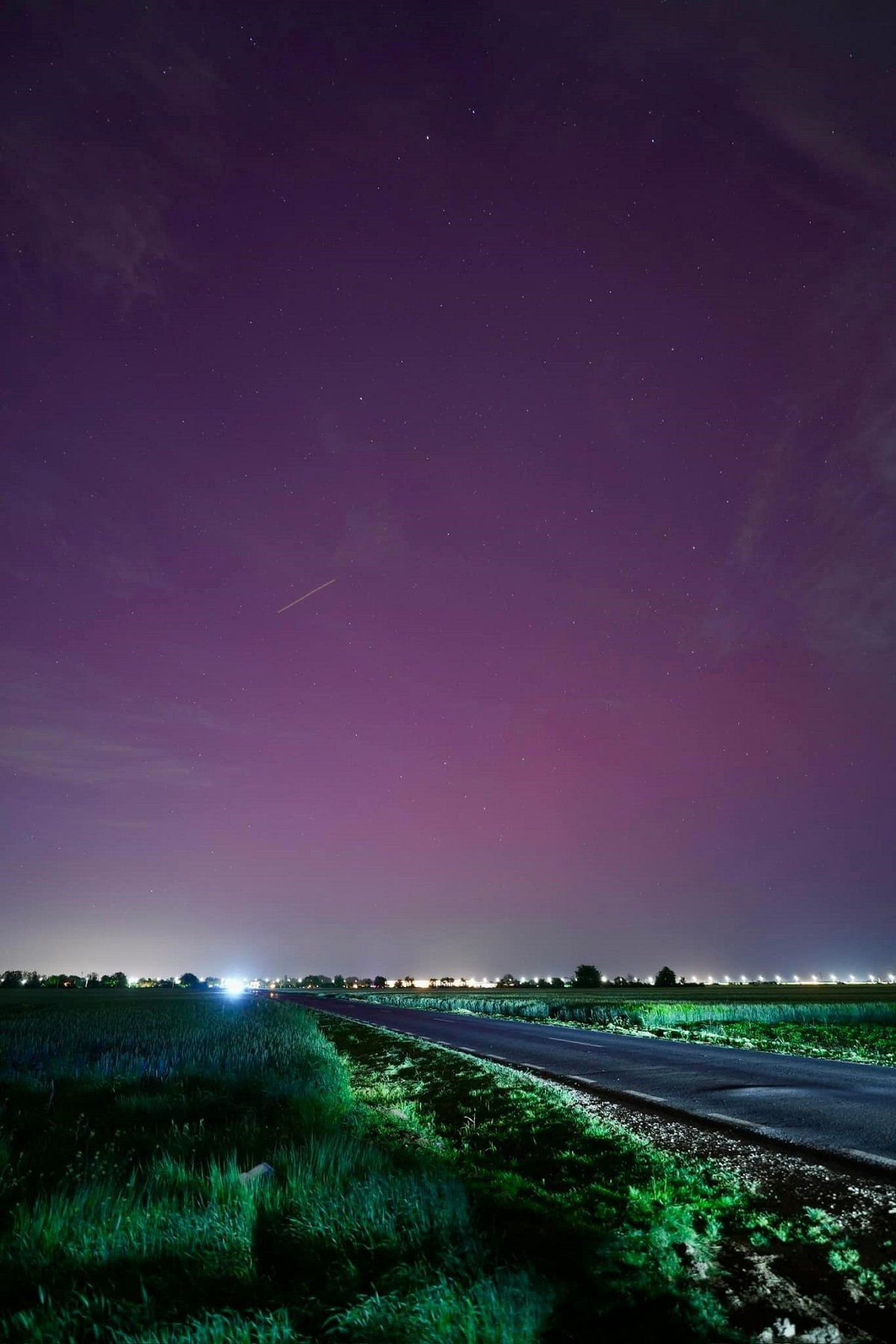 Aurora boreală, vizibilă în România. Spectacolul ceresc, provocat de cea mai puternică furtună solară din ultimele decenii. FOTO