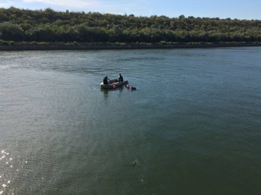 Un tânăr mers la scăldat s-a înecat în Canalul Dunăre - Marea Neagră