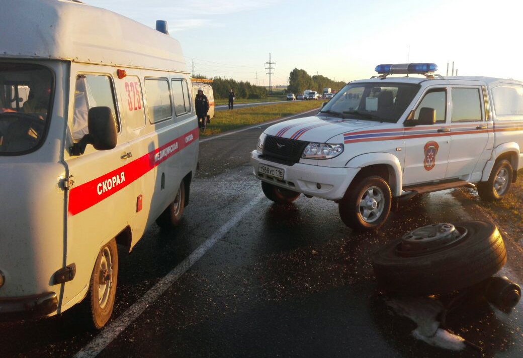 Tragedie rutieră în Rusia. Cel puțin 13 oameni au murit în urma unui accident