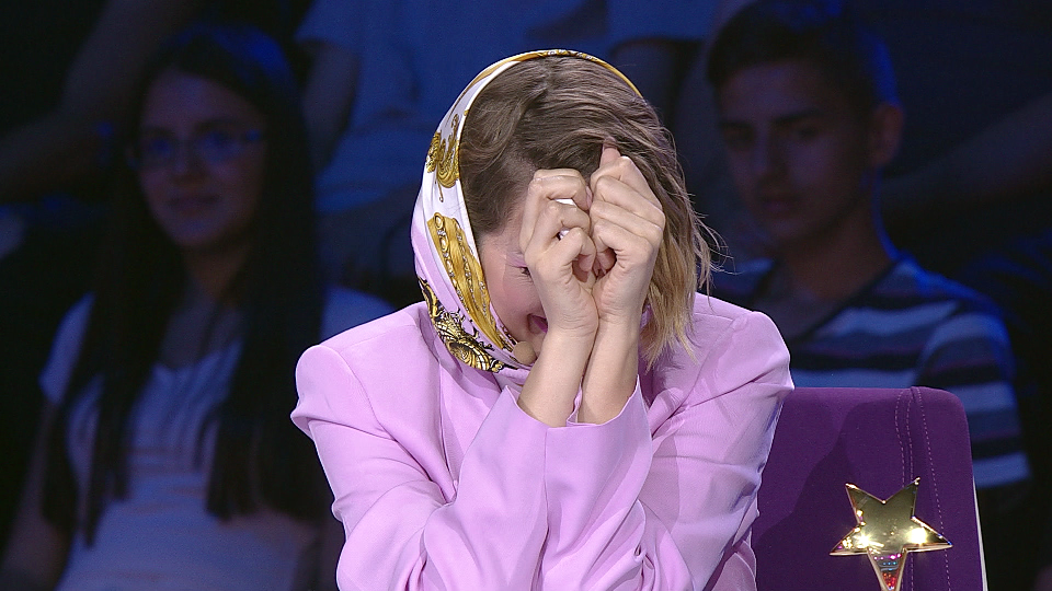 O fetiță o face să plângă în hohote pe Lidia Buble. “M-a emoționat foarte tare. Nu pot să vorbesc” | FOTO