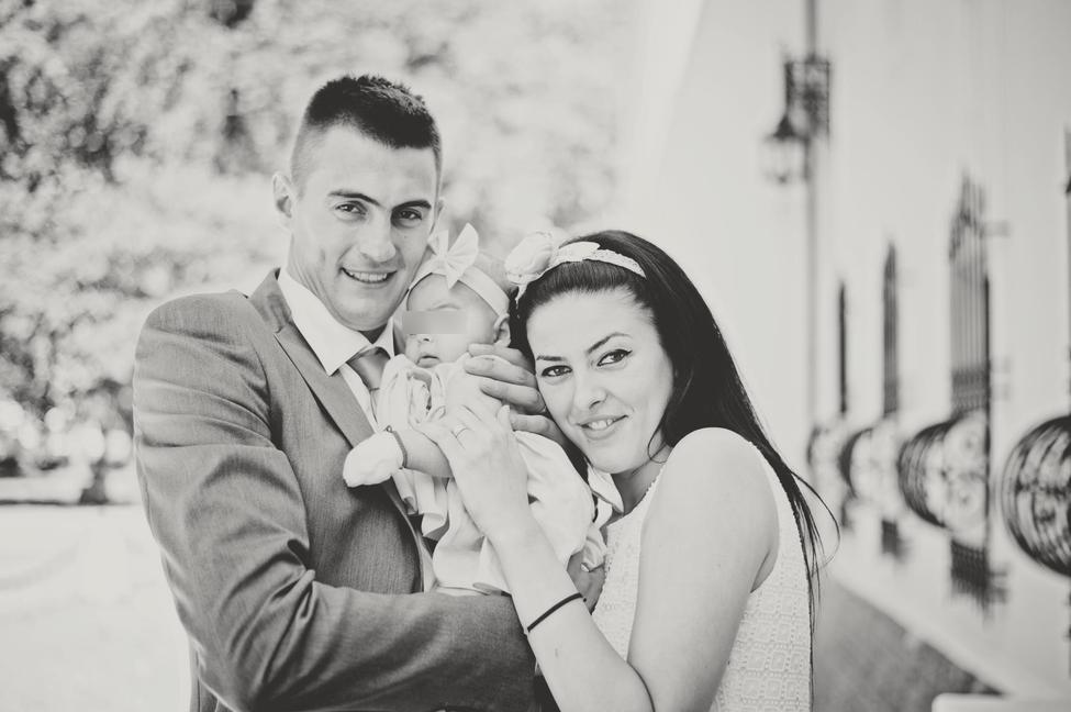 Claudia, fosta iubită a lui Marian Cozma, și-a refăcut frumos viața. ^Are doi copii, tot cu un handbalist. FOTO cu Marian și Relu Druțu împreună. Imagini cu noua familie a încercatei femei