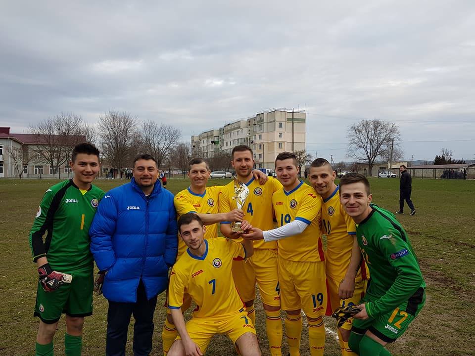 FRF a trimis tricourile echipei naționalei la o șusă în Republica Moldova | GALERIE FOTO