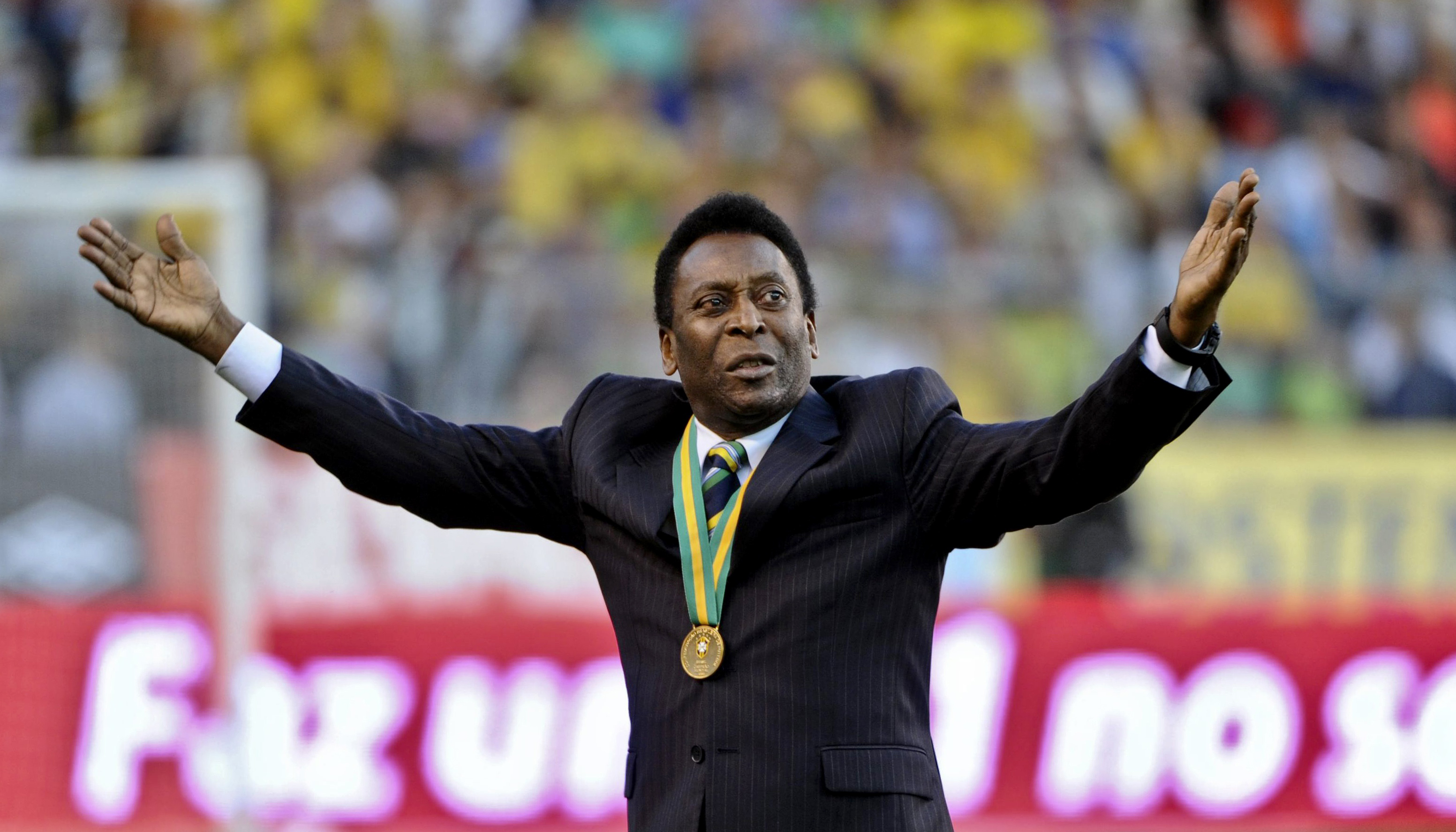 Pele a murit. Legenda fotbalului din Brazilia avea 82 de ani. Neymar: „Pele e etern!”