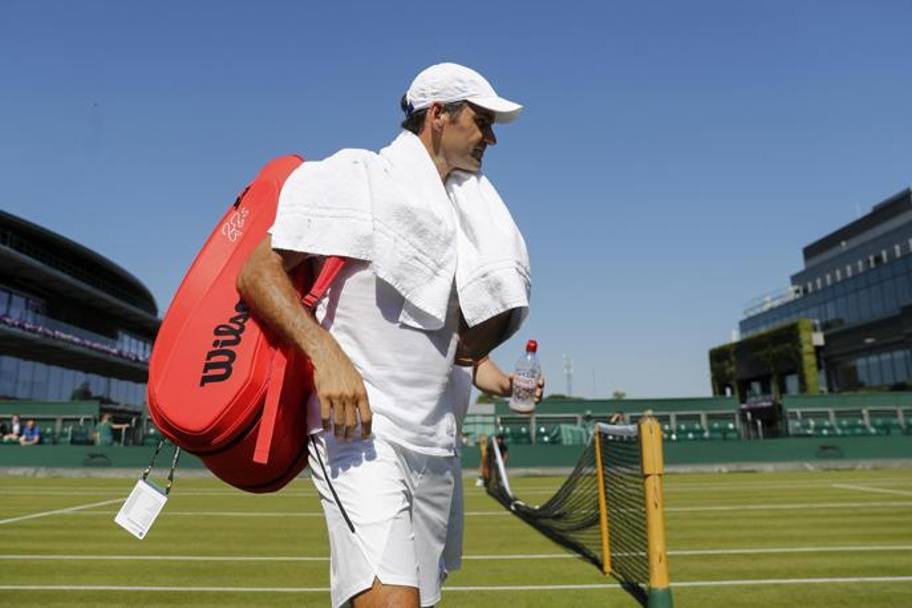 Roger Federer i-a adus la antrenament pe gemenii Leo și Lenny. Elvețianul a renunțat la Nike / GALERIE FOTO