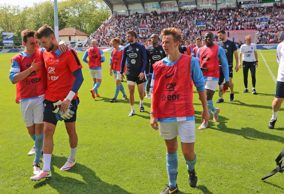 Într-un meci școală, Franța a învins Bayonne Under 19. Lacazette a marcat trei goluri