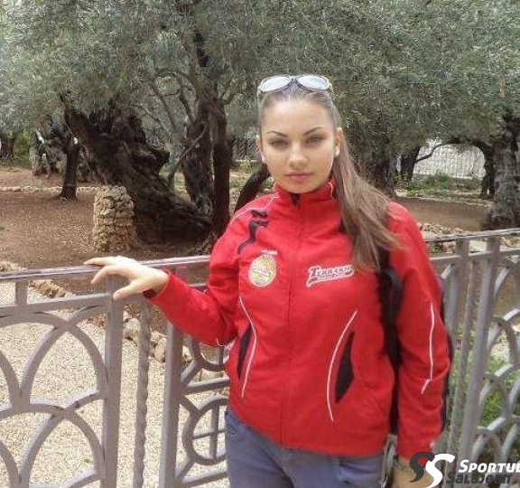 Face karate și te dă direct pe spate! Iulia renunță la tatami pentru a deveni Miss / GALRIE FOTO HOT