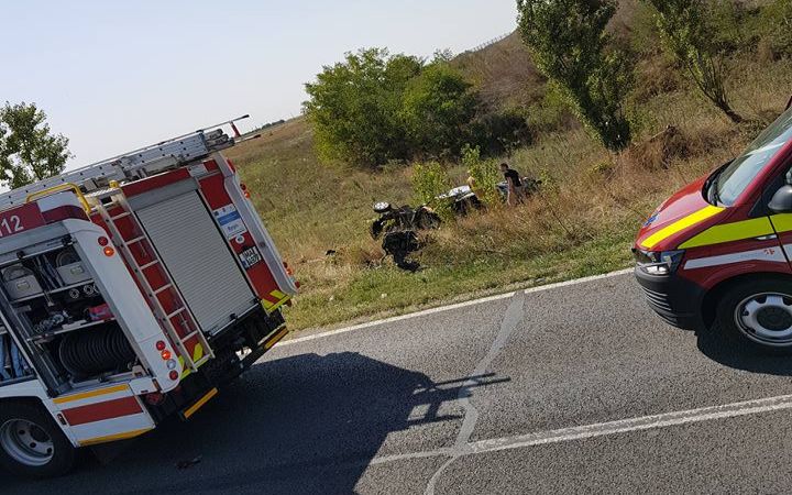 Accident mortal în Timiș, provocat de un adolescent fără permis. Băiatul ar fi furat mașina