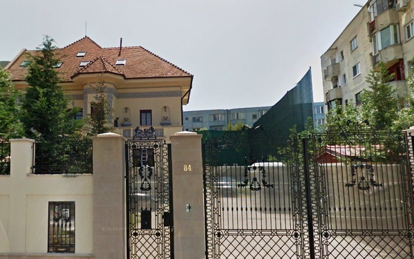 Imagini din casa lui Silviu Prigoană. Rar vezi așa ceva în România