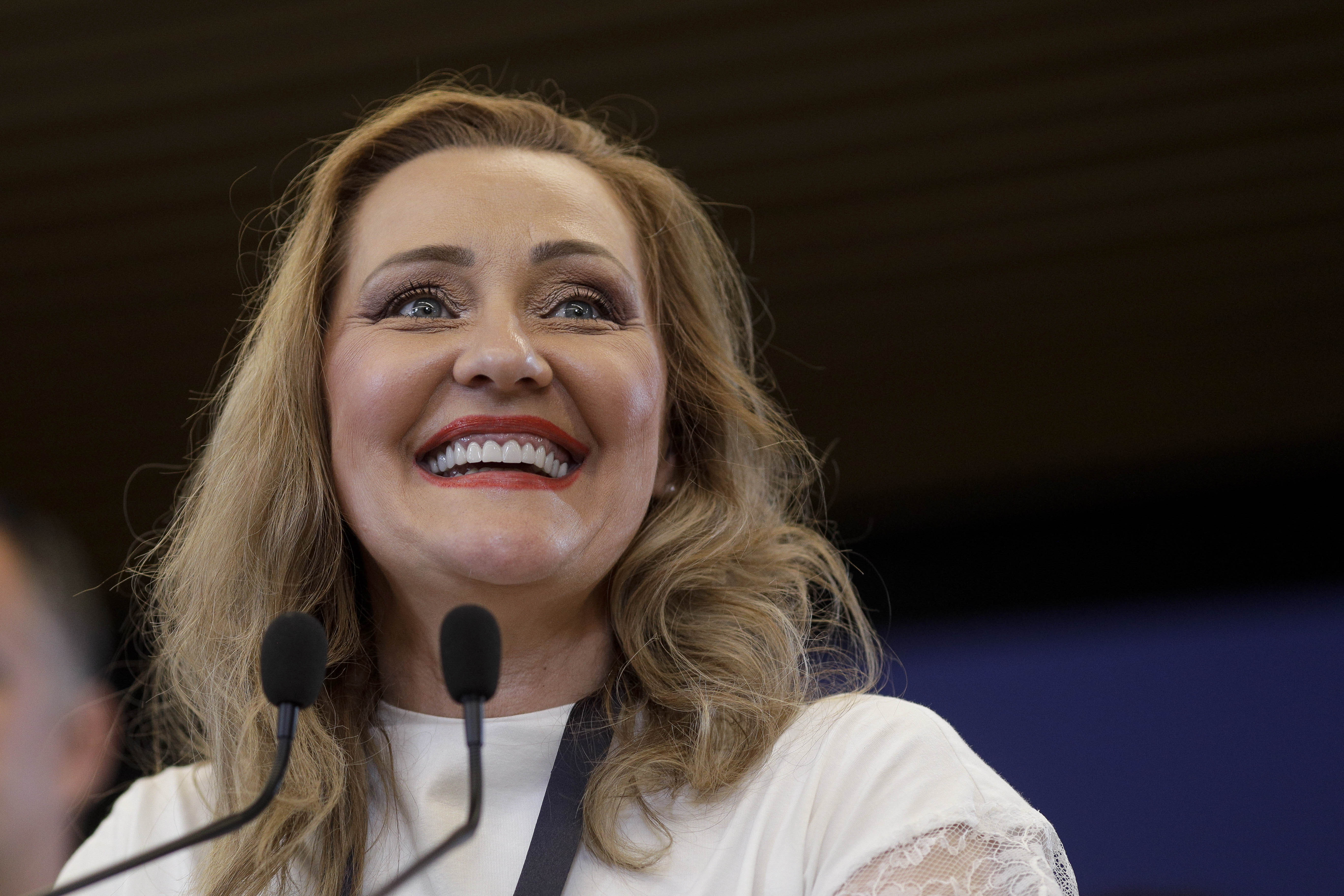Elena Lasconi e oficial candidata USR la președinția României: apel către partidele de dreapta și Nicolae Ciucă pentru susținere împotriva PSD