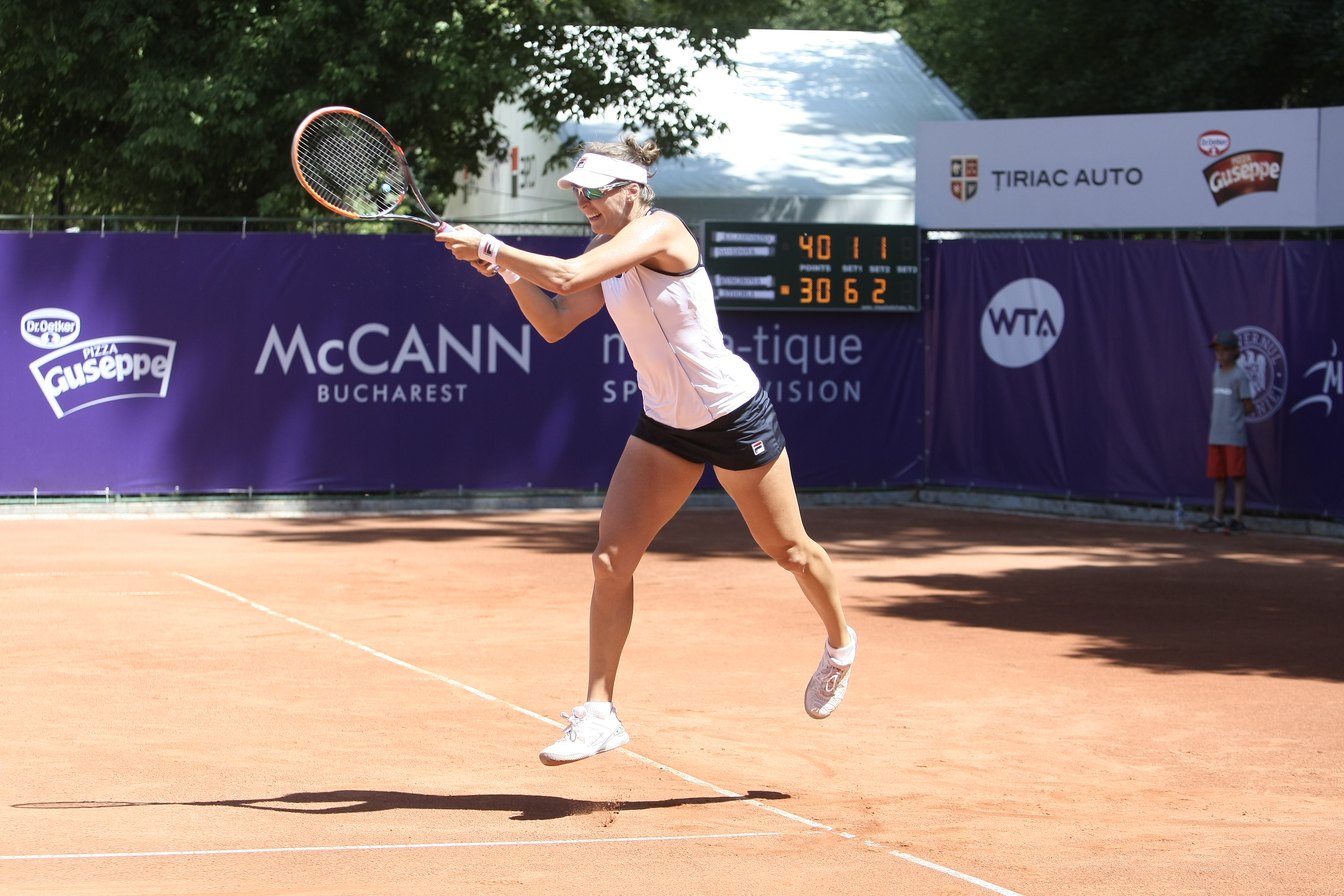 Openul de tenis al României. Halep este în ”sferturi”, după ce i-a lăsat doar șapte game-uri bulgăroaicei Șinikova / LIVE BLOG&FOTO