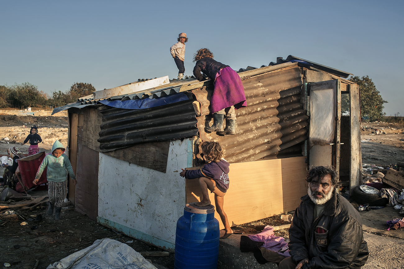 VIDEO/ Mugur Vărzariu, fotograful care oprește buldozerele. Fotografiile sale au ajuns în New York Times