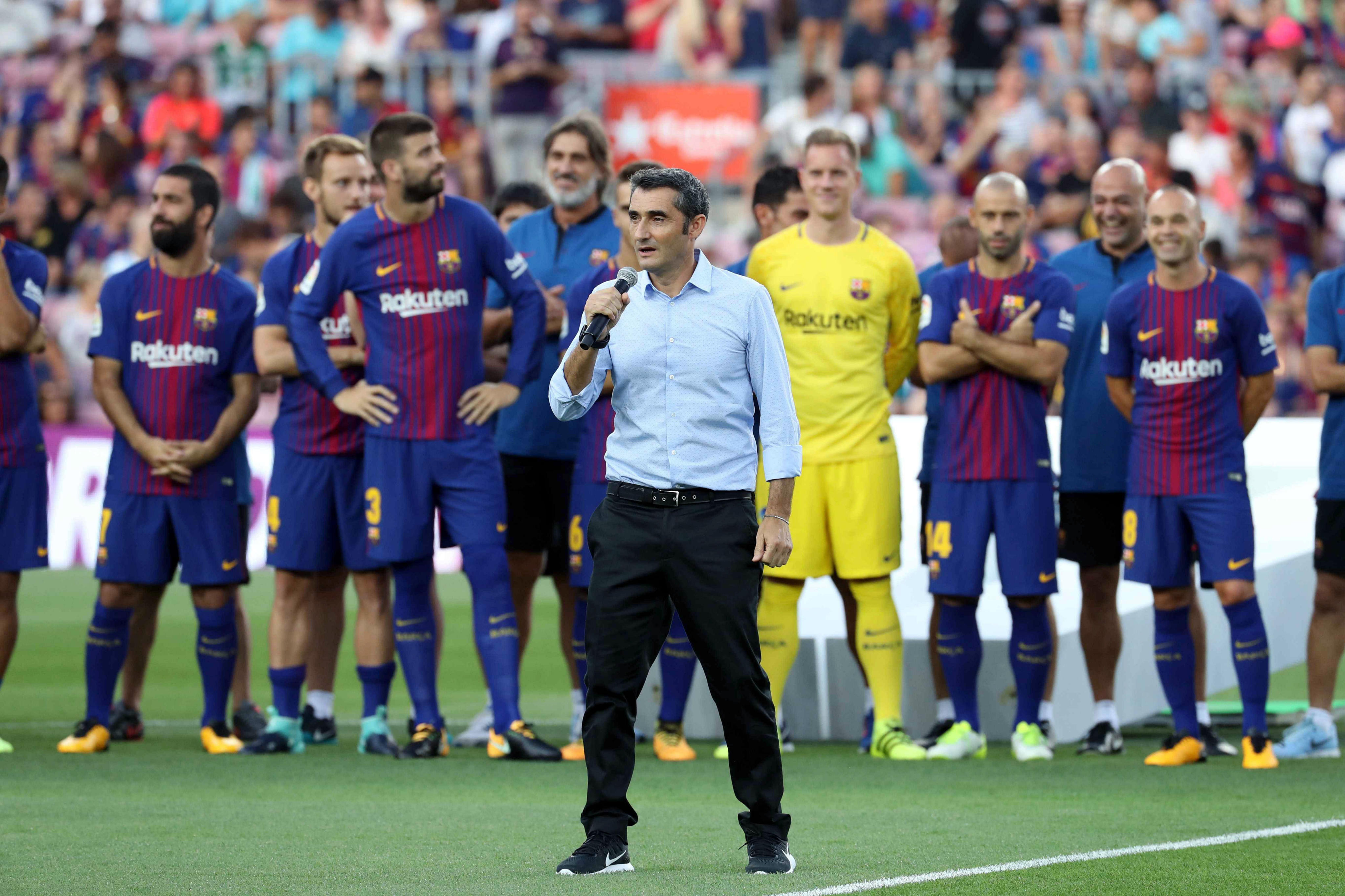 Momente emoționante la amicalul dintre Barcelona și Chapecoense. Cu cine a făcut Messi schimb de tricouri | VIDEO