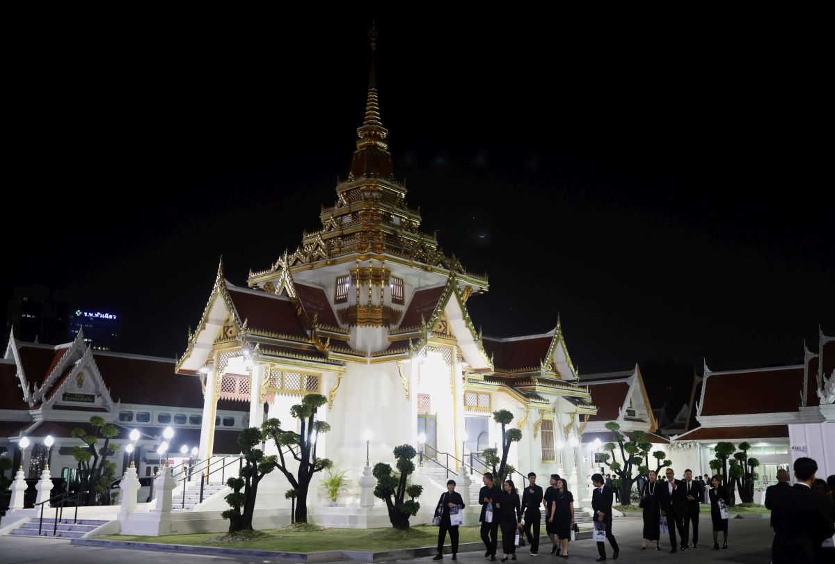 Patronul lui Leicester City este înmormântat în Thailanda cu onoruri regale