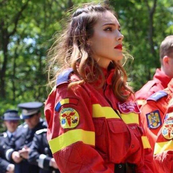 Doctoriță de la SMURD Iași, în „Atlasul Frumuseții”: „Un pacient s-a trezit, s-a uitat la mine și m-a întrebat dacă a murit și este în rai”
