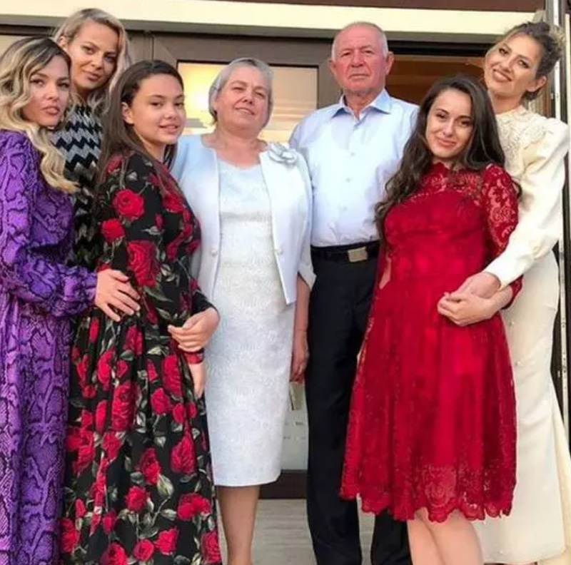 Lidia Buble a izbucnit în lacrimi pe internet. Ce se întâmplă cu artista: „M-au rupt în miliarde de bucăți”