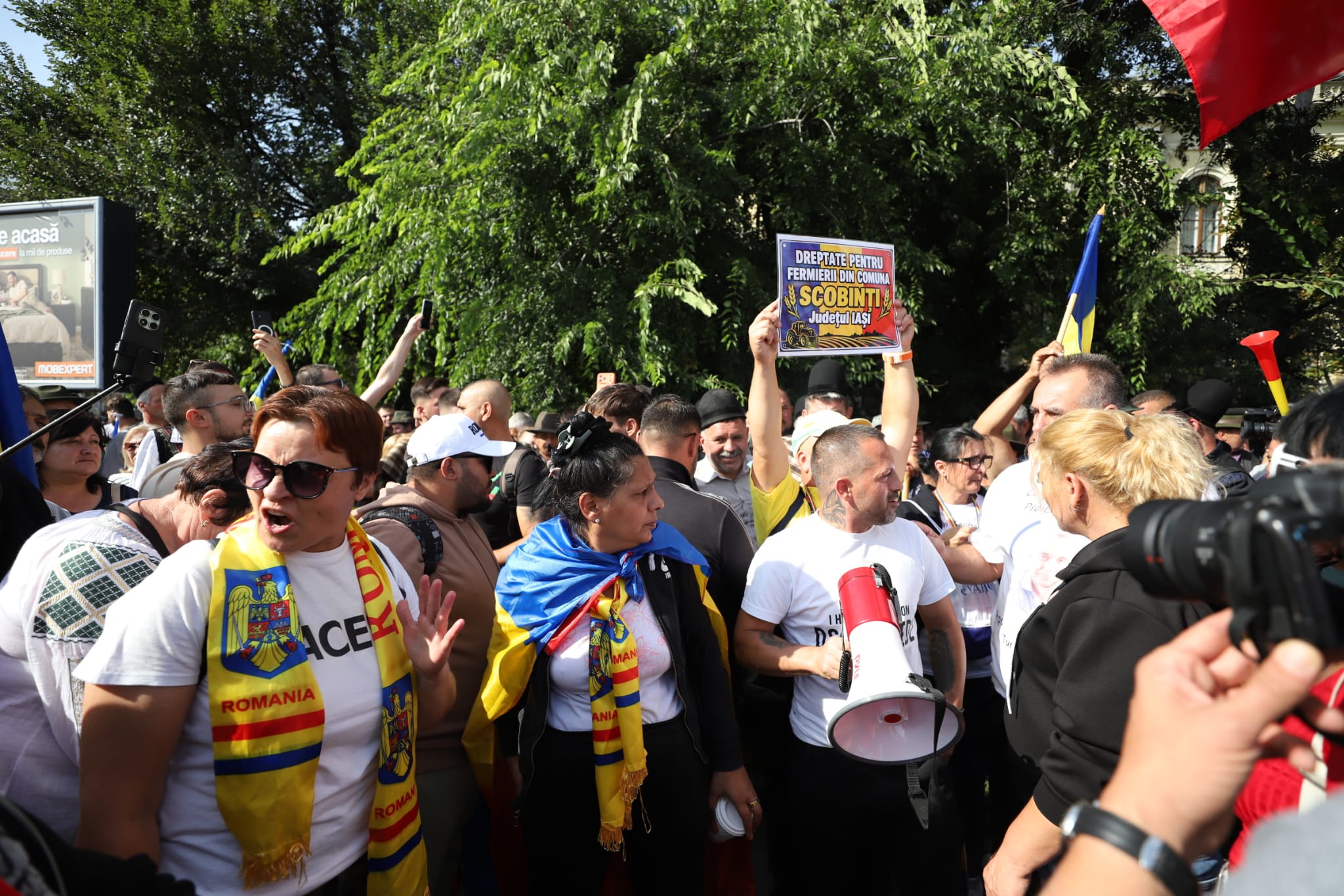 Protestul fermierilor în Piața Victoriei
