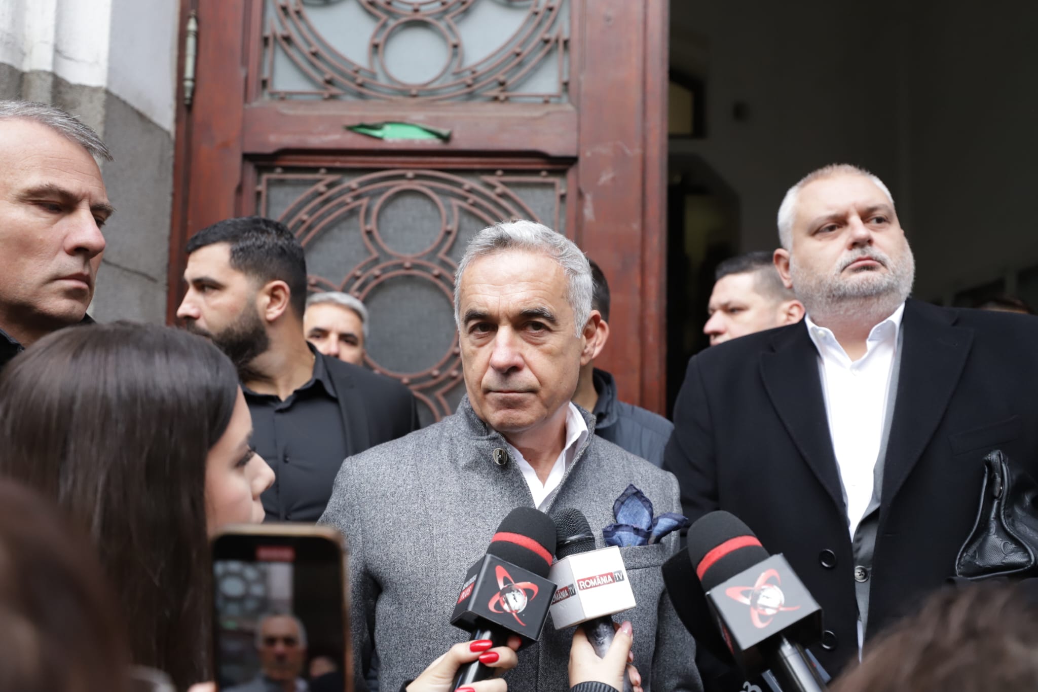 Călin Georgescu acuză înaltă trădare după mobilizarea rezerviștilor: „Nu mor caii când vor câinii. Ați pierdut lupta cu istoria”