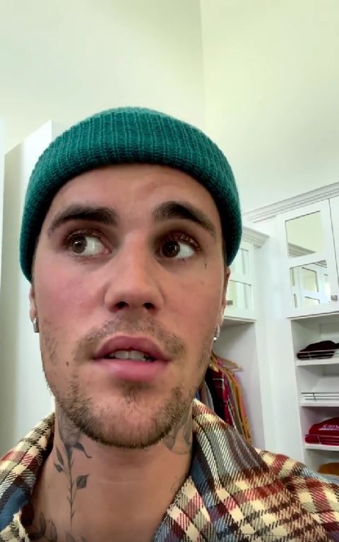 Fanii lui Justin Bieber, îngrijorați de rugăciunea făcută de mama artistului: „Duhule Sfânt, vindecă rana”! Reacția cântărețului