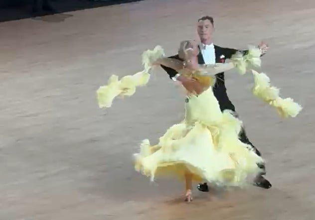 Ce spune Rareș Cojoc despre relația cu Andreea Matei, partenera lui de dans. „Ne potrivim foarte bine. Mi-a fost una dintre eleve. O întreb ce simte”