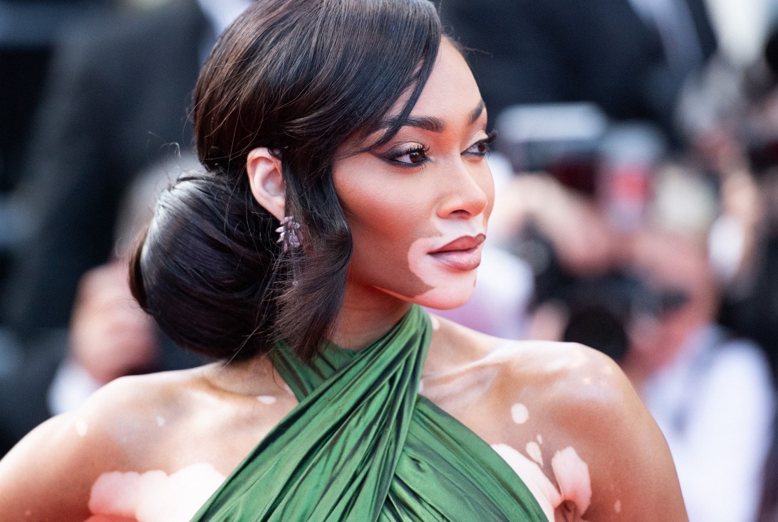 Fotomodelul care a făcut furori la Cannes 2023. Winnie Harlow a impresionat pe covorul roșu