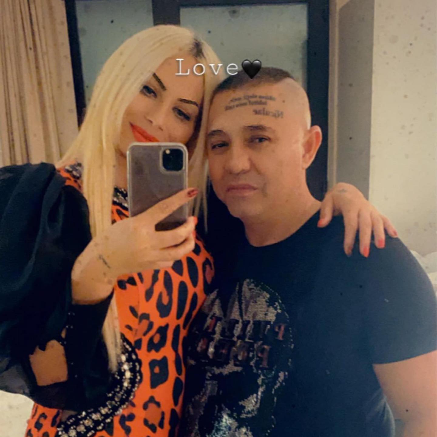 Imagini din baraca în care stă Nicolae Guță. De ce nu locuiește în vila de lux din Hunedoara: „Dar ce îmi trebuie mai mult?”