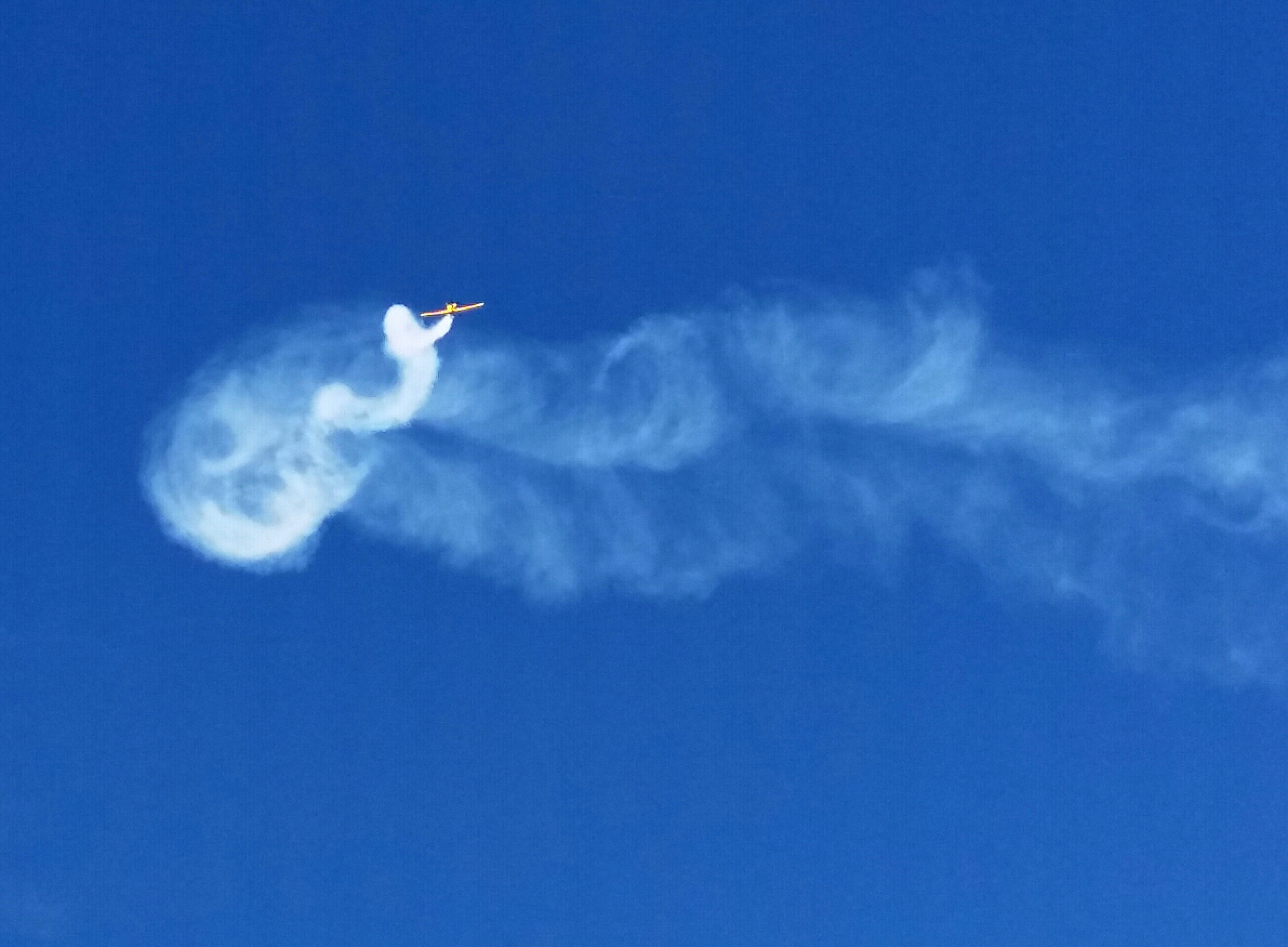 FOTO Spectacol pe cer la Aerodromul de la Strejnic