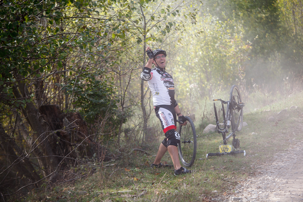 206 concurenți. la cea de-a III-a ediție a competiției de mountain bike din Moinești și Zemeș