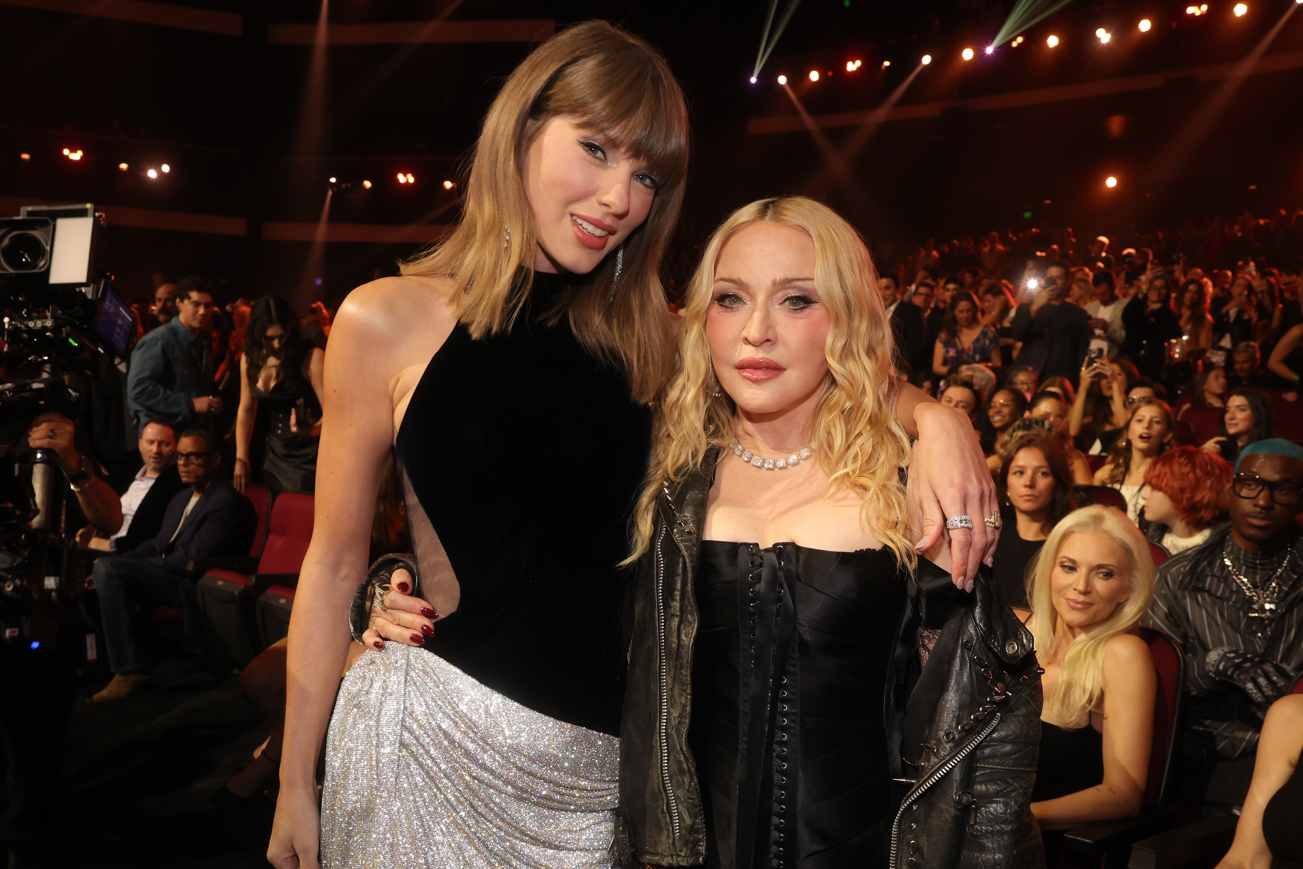 Vedete pe covorul roșu la Premiile MTV VMA 2026