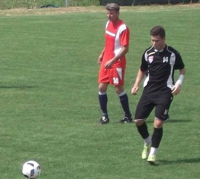 Cine este puștiul fără o bucată din brațul stâng care a debutat în Liga I și visează să ajungă la FC Barcelona