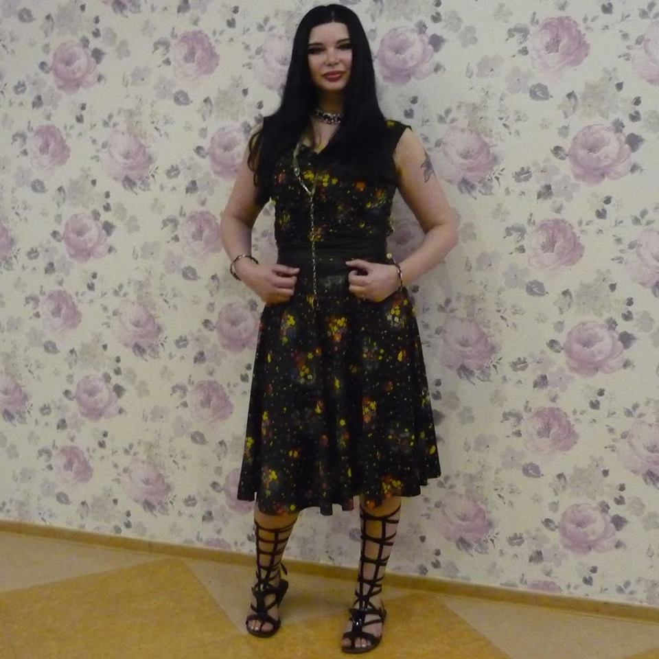 Marinela Nițu, desfigurată de operațiile estetice. Și cât de frumoasă era în urmă cu ani | FOTO